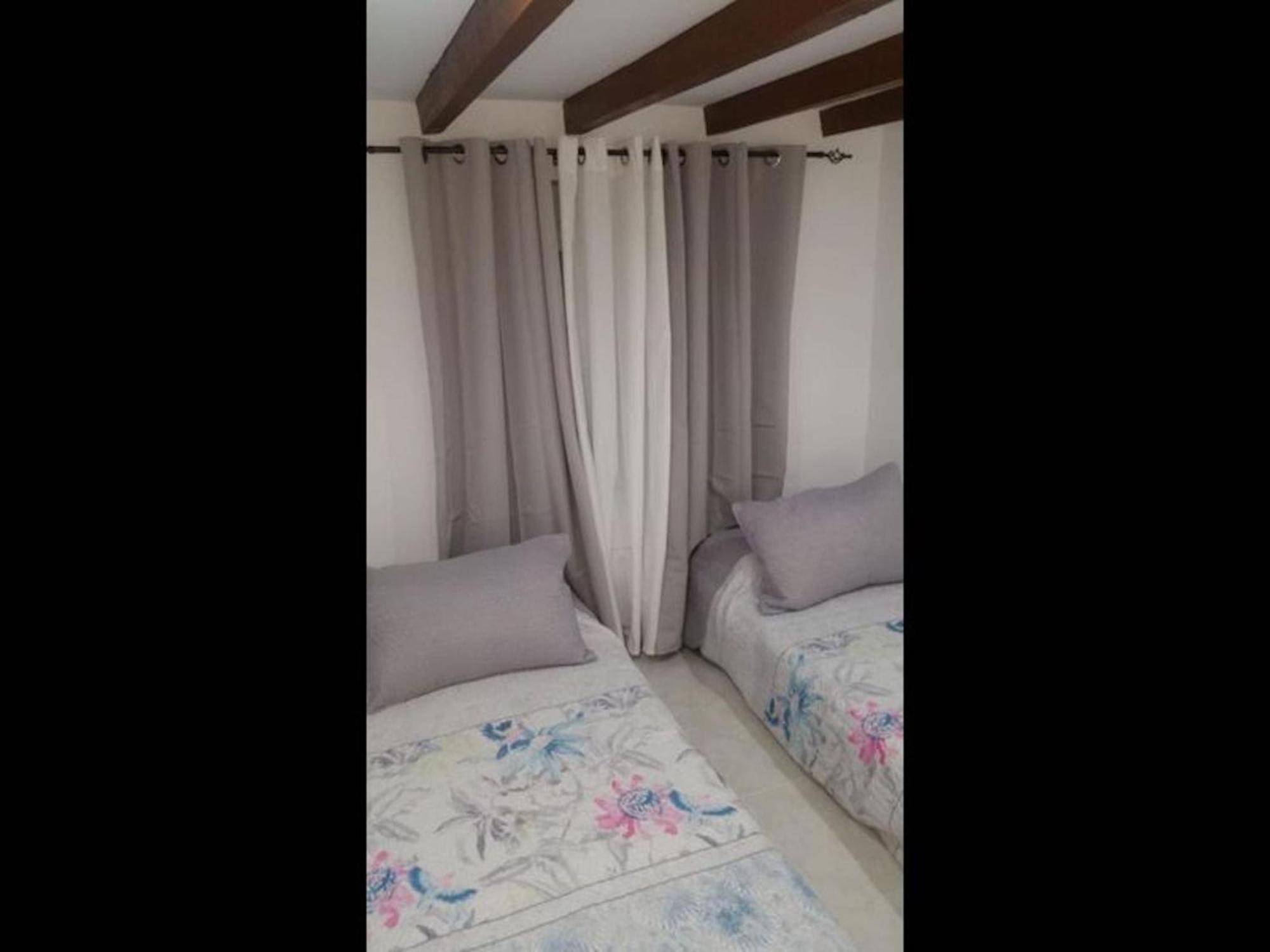 Stunning Loft Apartment Air Conditioning, Impressive Modern Conversion อาลิกันเต ภายนอก รูปภาพ