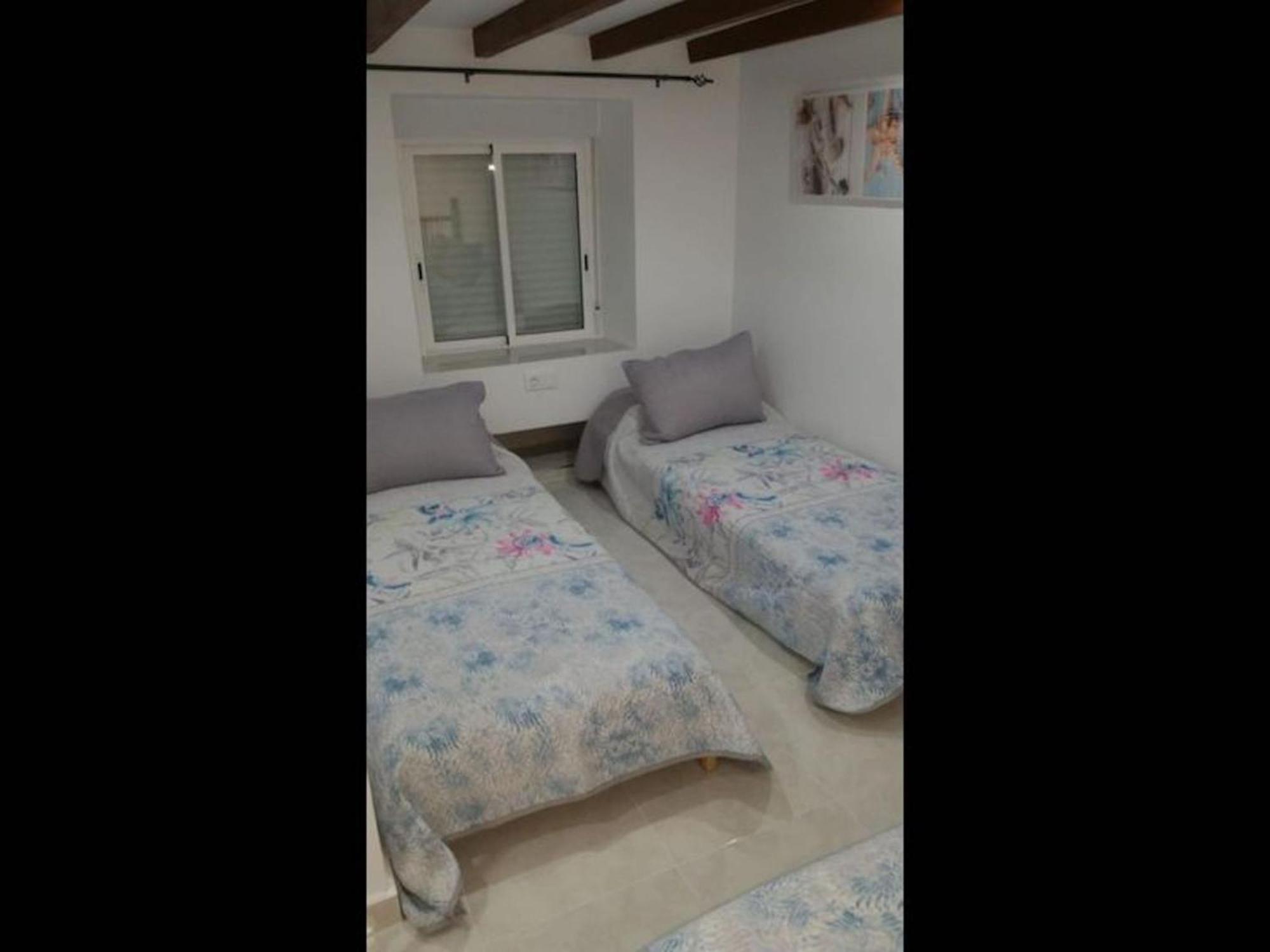 Stunning Loft Apartment Air Conditioning, Impressive Modern Conversion อาลิกันเต ภายนอก รูปภาพ